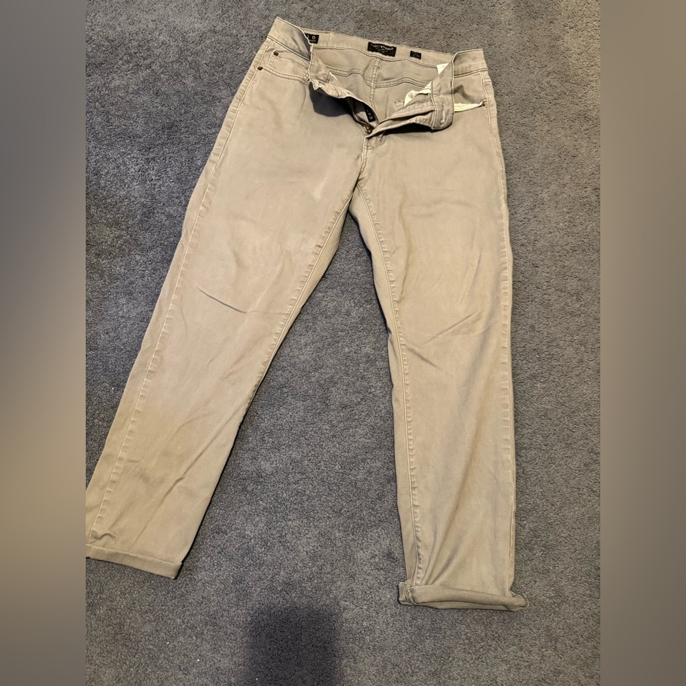 Lucky Brand Men's Light Gray Chinos